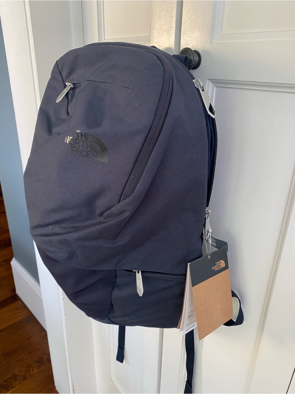 NWT The North Face Aurora 22L Laptop Backpack - Navy